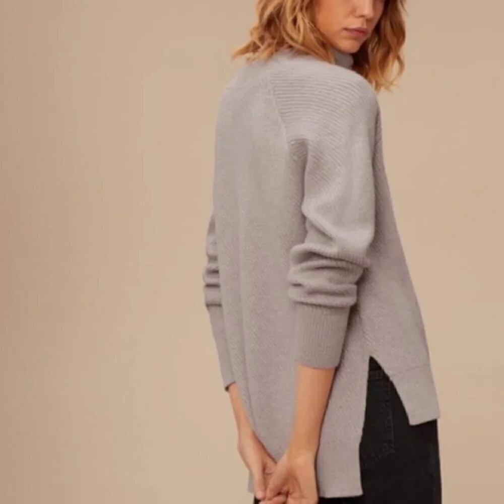 Aritzia Wilfred Wool Turtleneck Lin Sweater​ - Large, 100% Wool - Picture 12 of 13